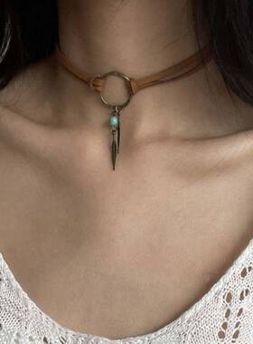 复古气质短款树叶吊坠锁骨