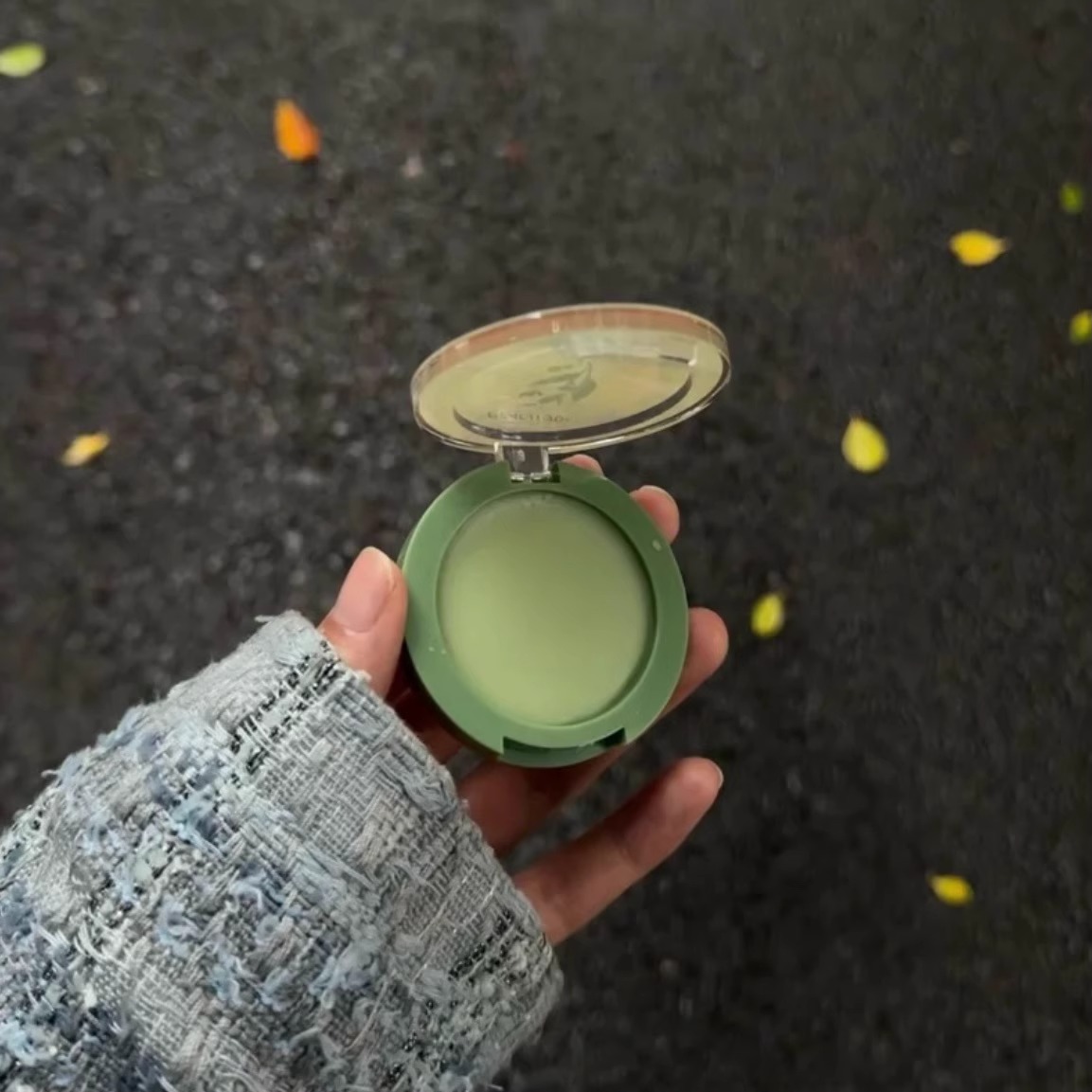 冷门但巨巨巨好闻！！自带体香膏