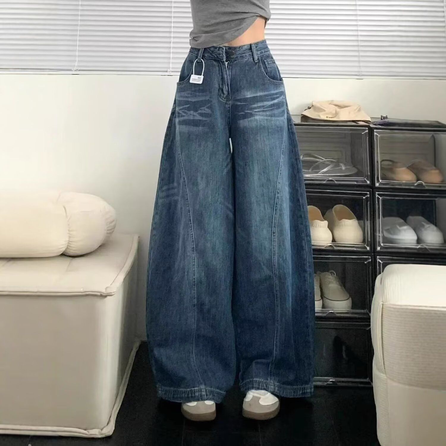 水洗做旧猫须阔腿弯刀牛仔裤女宽松美式设计垂感解构松弛感裤子