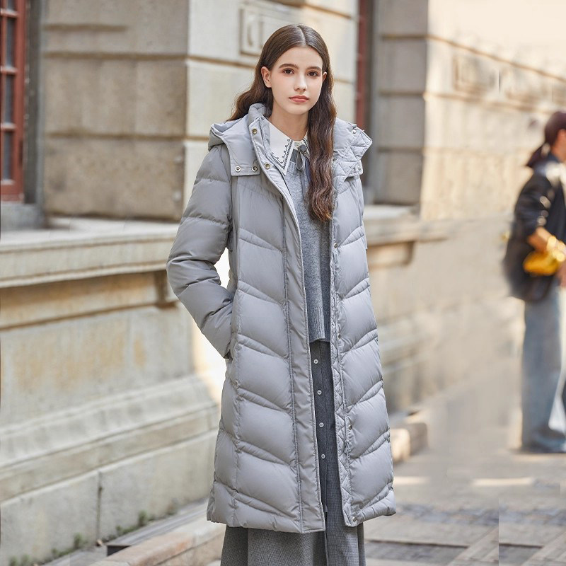 范可儿女式长款加厚绗缝羽绒服