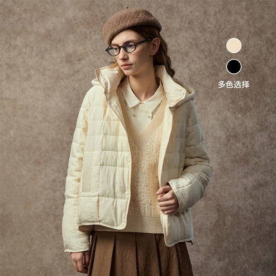 Famecoco宽松休闲短款轻羽立领连帽轻薄羽绒服小个子FAC8AJ002