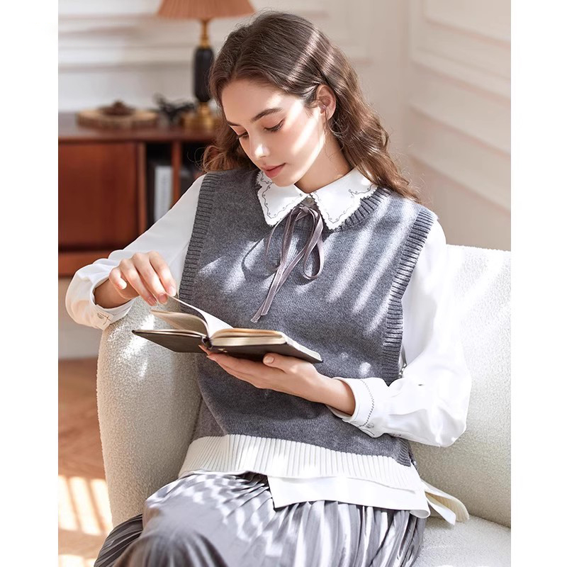 范可儿圆领撞色针织马甲背心