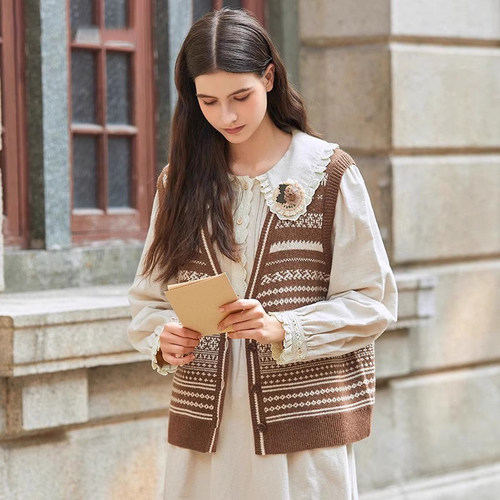 文艺v领提花毛衣马甲背心