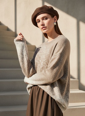 Famecoco范可儿时尚渐变套头毛衫高级山羊绒宽松打底衫FAD8DB124