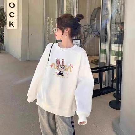 2025秋季新款卫衣女白色慵懒风卡通印花小众设计感银狐绒无帽外套