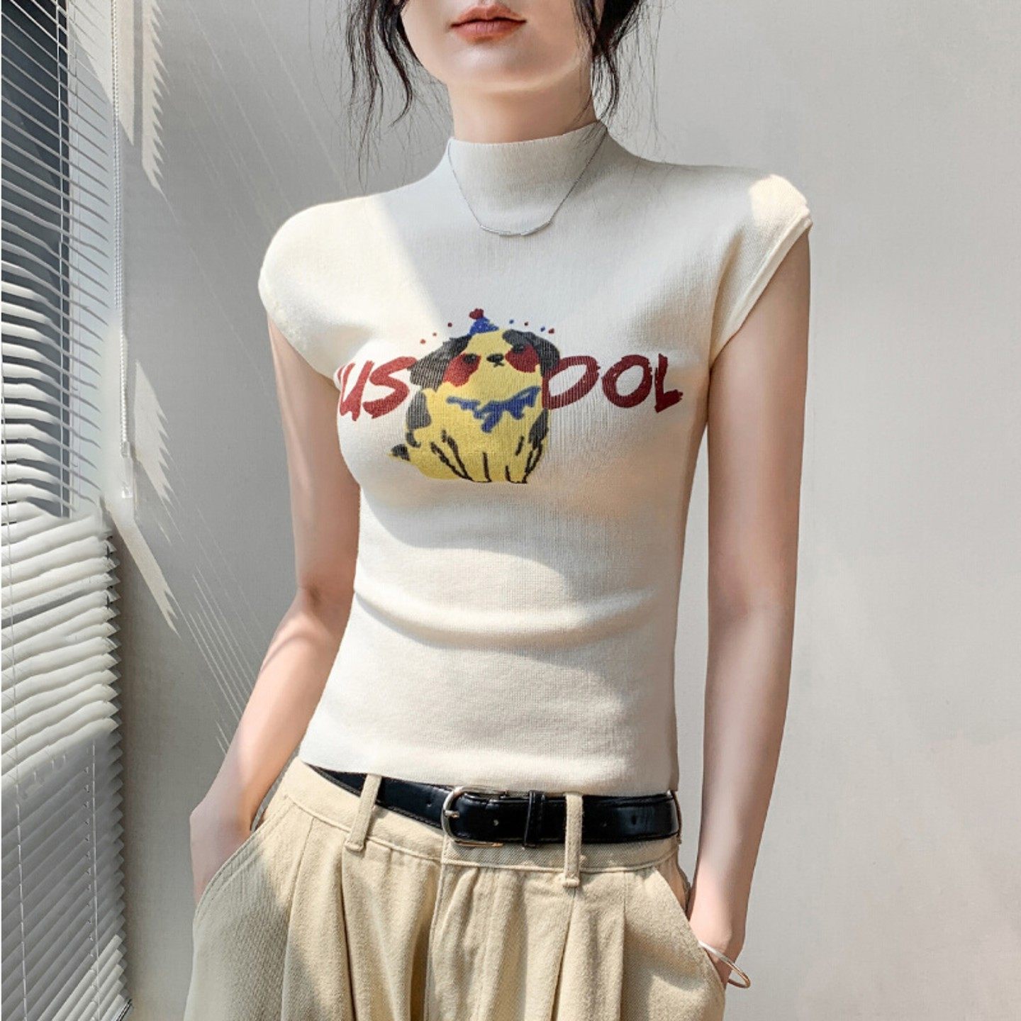 半高领印花针织打底背心女秋冬修身显瘦中领立领打底衫西装内搭,运动/瑜伽/健身/球迷用品,瑜伽t恤,淘宝优惠券,粉丝福利购,淘宝优惠卷