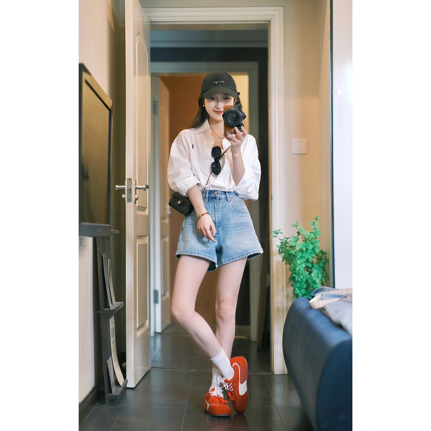 高端浅蓝色牛仔短裤女夏季百搭高腰显瘦复古巨好看a字阔腿热裤