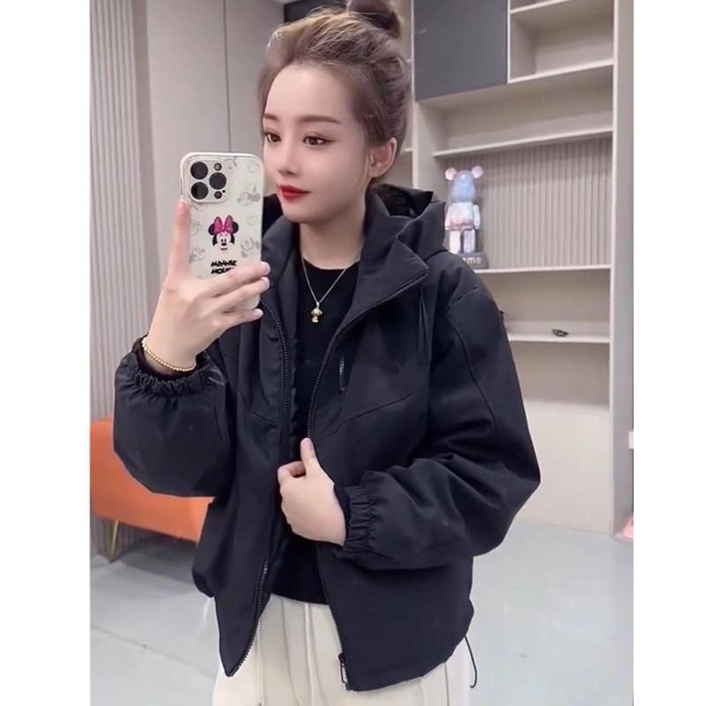 欧货时尚黑色短款冲锋衣夹棉外套女秋冬新款双拉链小个子时尚棉衣