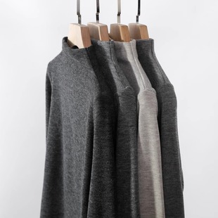 灰色半高领德绒打底衫女秋冬配大衣的内搭高级感加绒加厚大码上衣