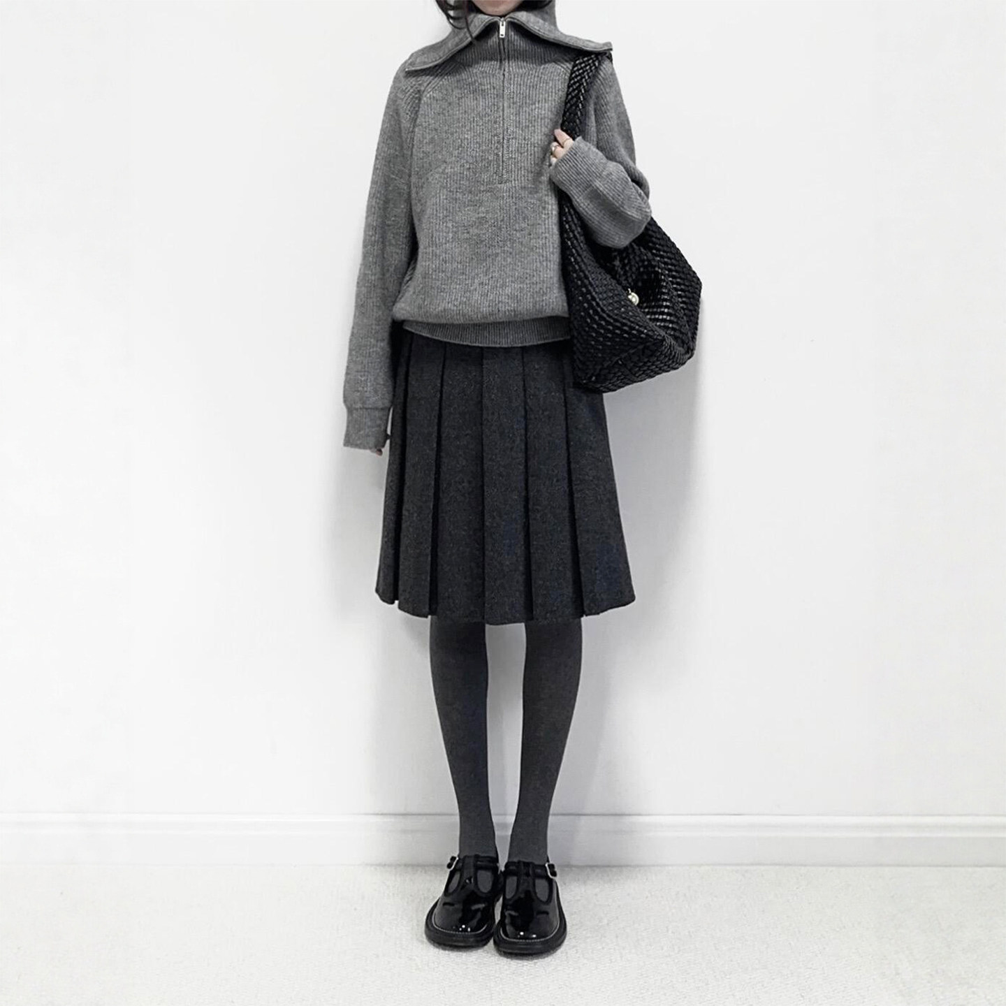 深灰色毛呢半身裙女秋冬新款高腰显瘦a字裙配裤袜梨形身材百褶裙,女装/女士精品,半身裙,淘宝优惠券,粉丝福利购,淘宝优惠卷
