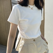 白色正肩短袖T恤女夏季显瘦时尚洋气纯棉体恤搭配半身裙的上衣