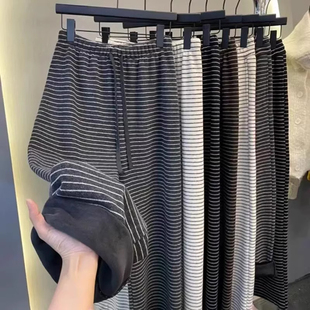 复古条纹裤子阔腿裤女秋冬新款高腰显瘦休闲裤宽松加绒窄版糯米裤