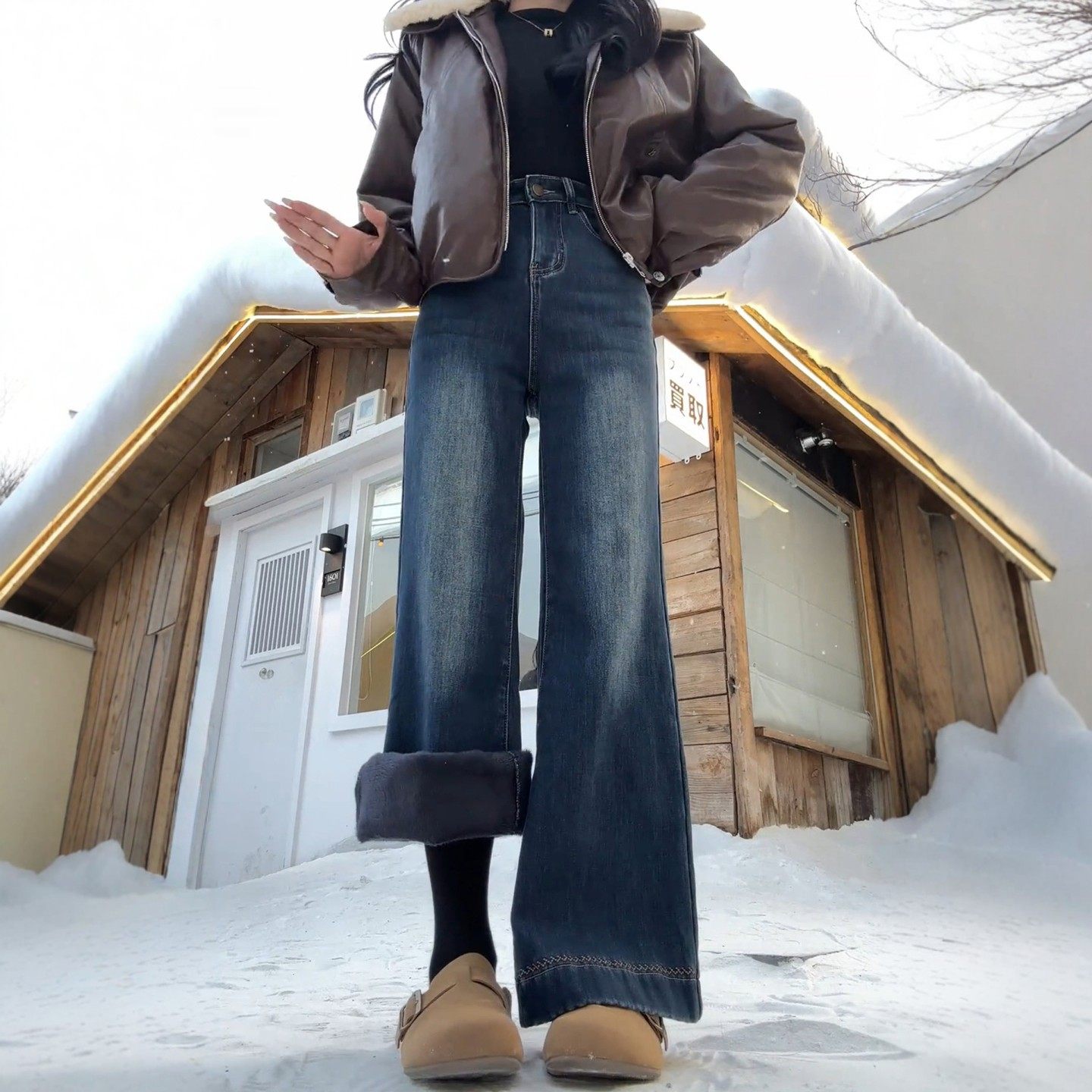 加绒加厚复古蓝微喇牛仔裤女冬季秋冬不贴腿高腰显瘦阔腿喇叭裤