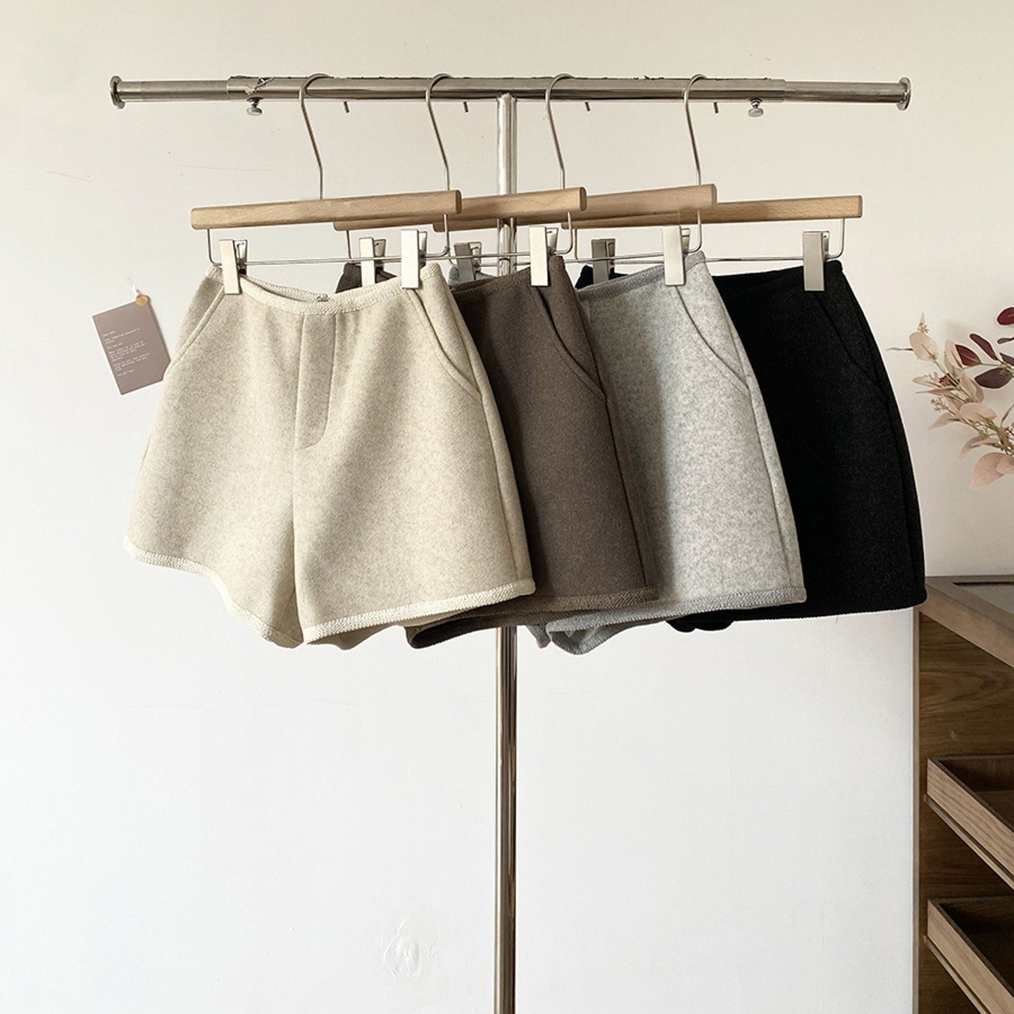 超好看毛呢短裤女秋冬新款配靴子外穿高腰显瘦加厚a字靴裤,运动/瑜伽/健身/球迷用品,瑜伽t恤,淘宝优惠券,粉丝福利购,淘宝优惠卷