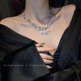 女脖颈链冷淡风高级感轻奢小众锁骨链配饰 一箭穿心项链2025年新款