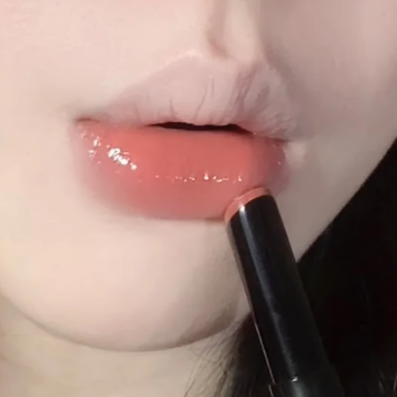 【小红书爆款】不沾杯不掉色唇釉