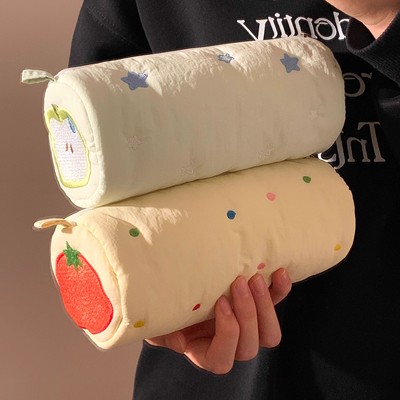 创意星星刺绣笔袋高颜值ins风初中女生2025新款大容量日式小众不撞款女孩圆筒文具袋高中小学生铅笔盒收纳包