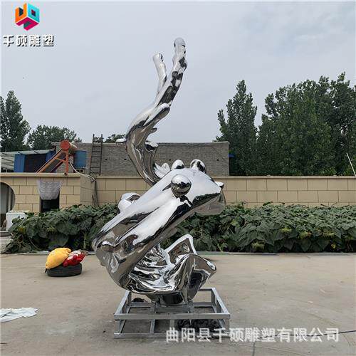 制作不锈钢镜面浪花雕塑房地产小区水景雕塑抽象水花造型景观摆件