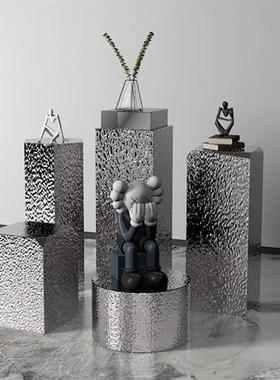 现代轻奢水波纹不锈钢酒店售楼部会所服装店雕塑台展示台落地摆件