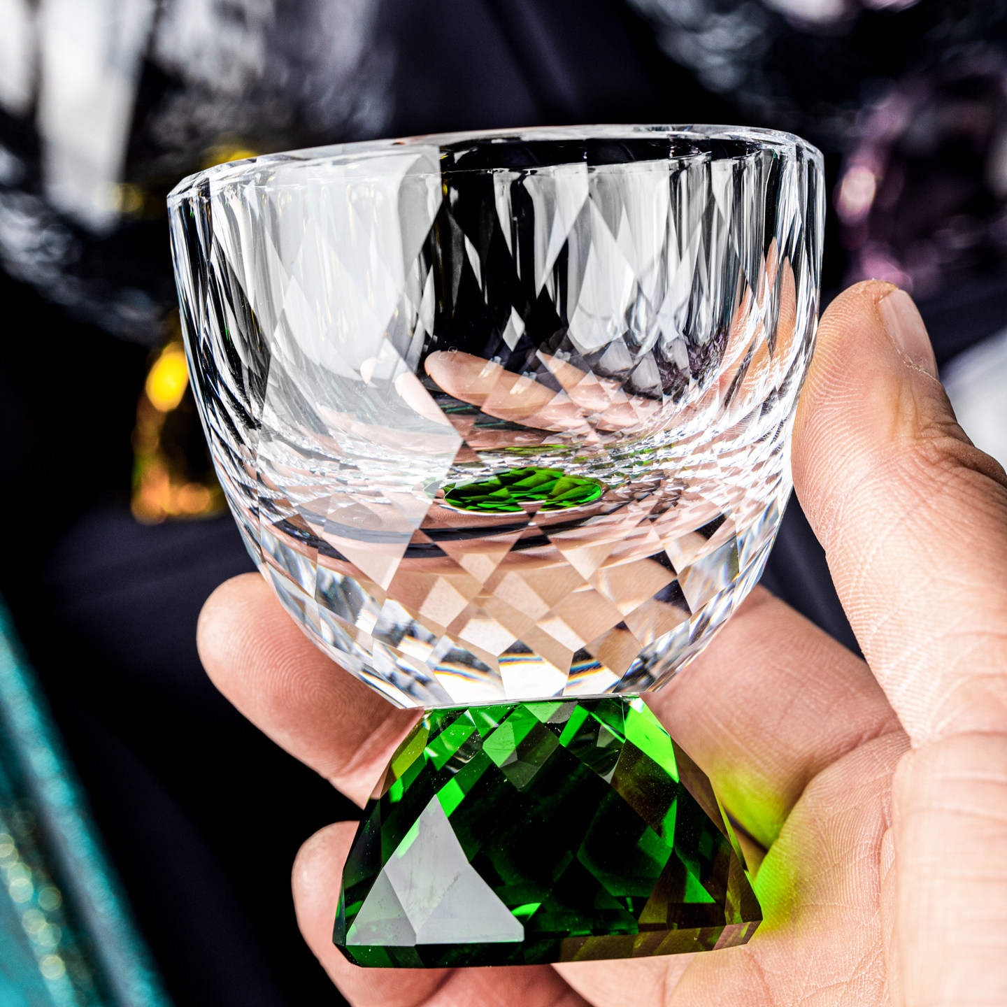 新款中式一两耐热白酒杯加厚水晶玻璃酒盅品鉴杯50ml烈酒杯彩色底,餐饮具,白酒杯,淘宝优惠券,粉丝福利购,淘宝优惠卷