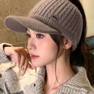 2025新款秋冬季帽子女士保暖防风寒兔毛线显脸小针织空顶鸭舌帽子