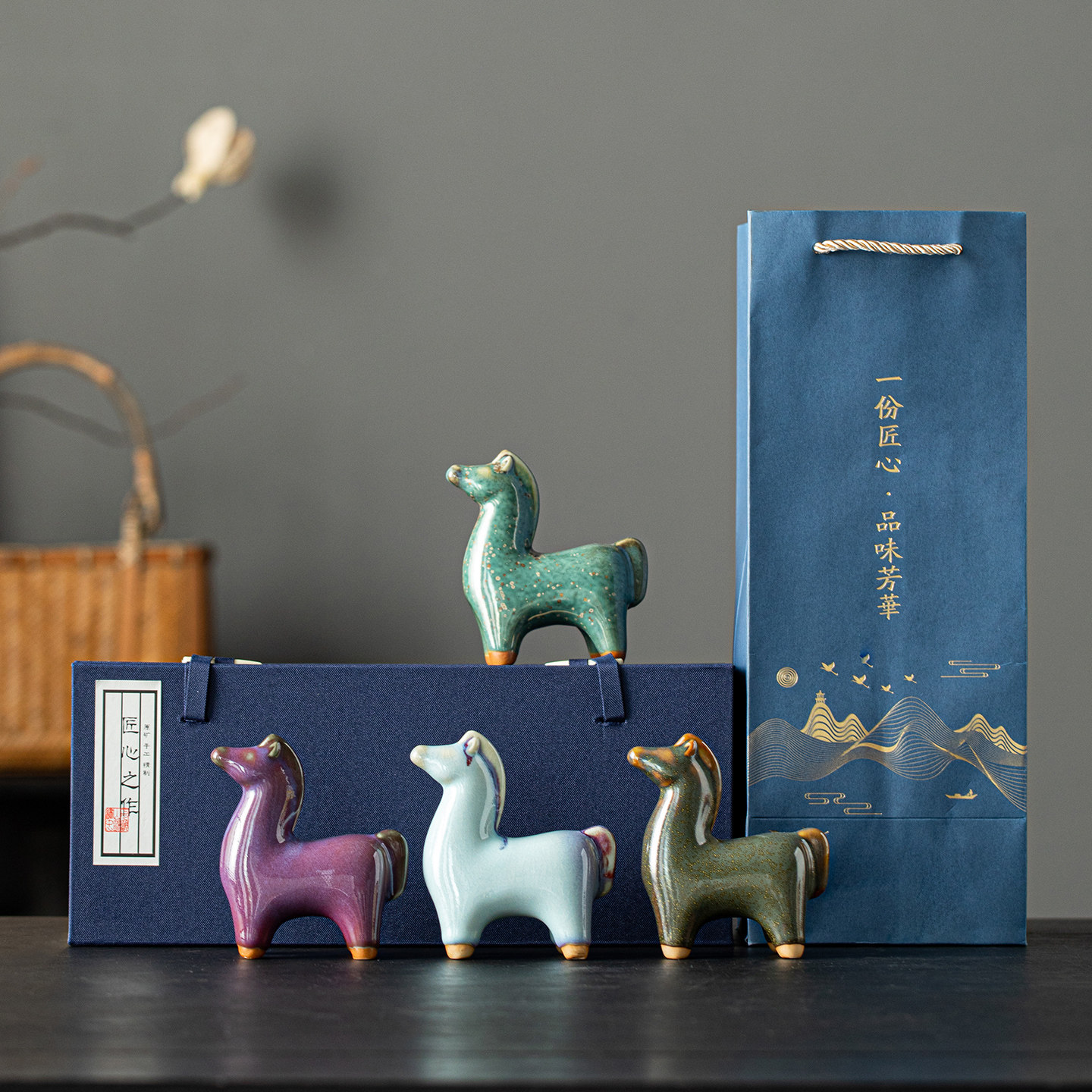 故宫国潮陶瓷小马茶宠摆件超萌文创礼品一马当先家居装饰品装饰,餐饮具,茶宠摆件,淘宝优惠券,粉丝福利购,淘宝优惠卷