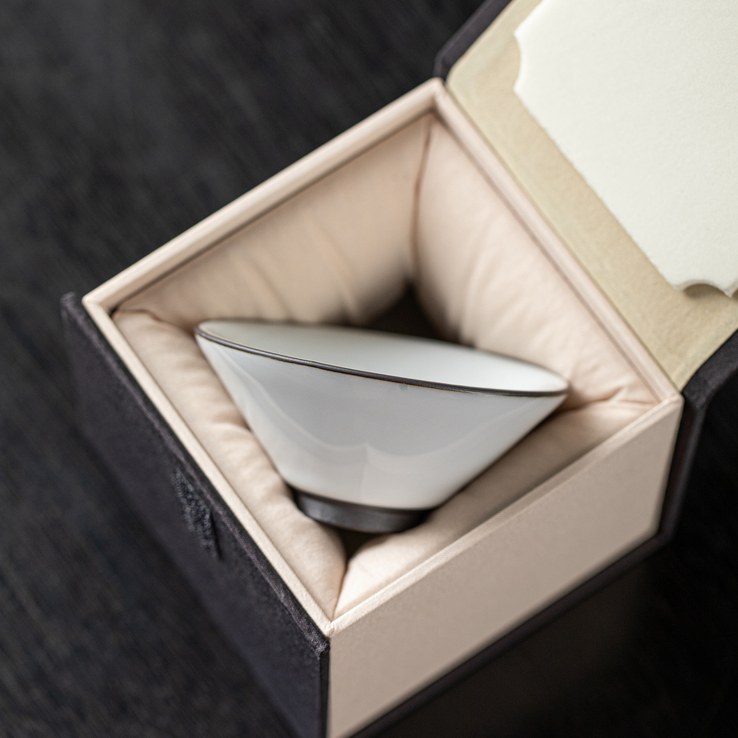 铁胎官窑主人杯陶瓷斗笠杯