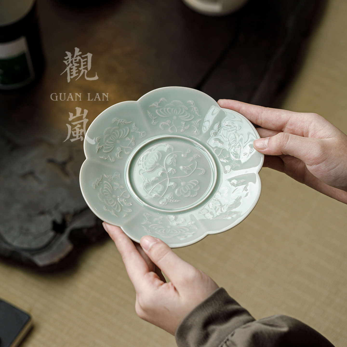 观岚蕉月色浮雕六瓣果盘陶瓷壶承