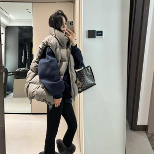 羽绒马甲女款2025秋冬新款外穿宽松大码百搭无袖背心马甲背心外套