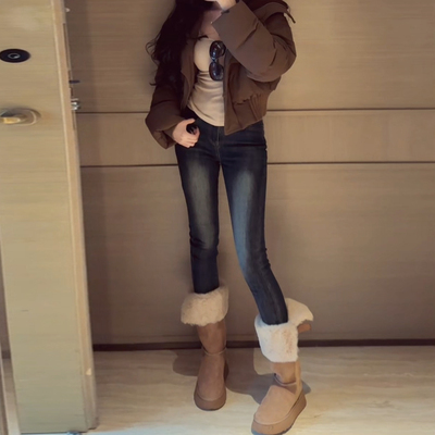 提臀加绒小脚牛仔裤女2025秋冬新款气质高腰显瘦弹力紧身休闲裤子