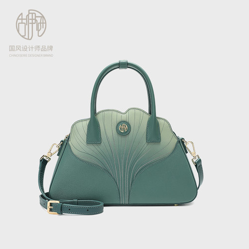 【宝藏新品】新中式刺绣杀手包