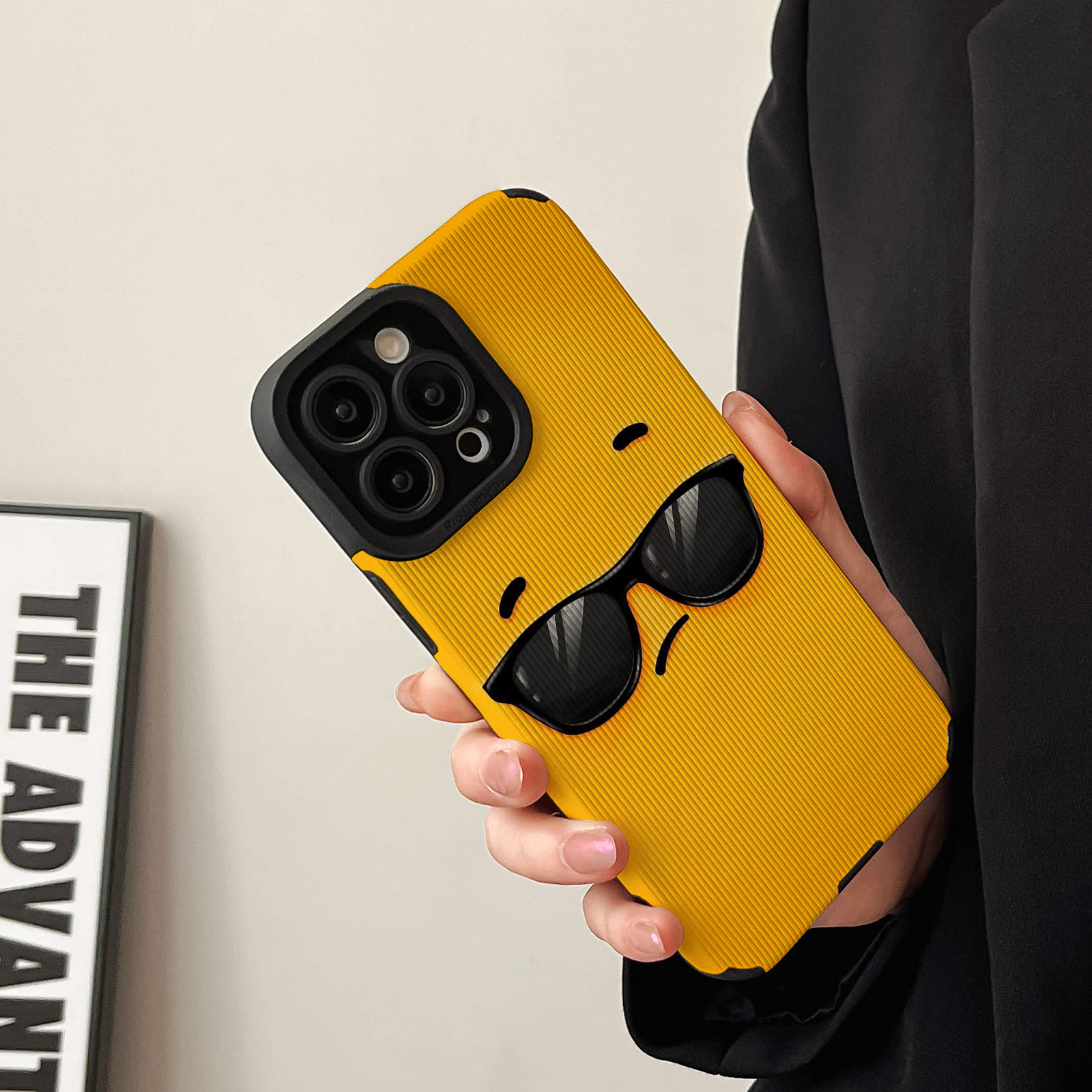 ng2510227 Chubanzhe For 16 With Yellow Background And Sunglasses, Cool Expression IPhone Pro Max Phone 12 11 Leather Soft_voghion.com