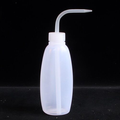 加厚底座鸟笼加水器塑料便携式添水神器灌装水体平稳不易倾倒配