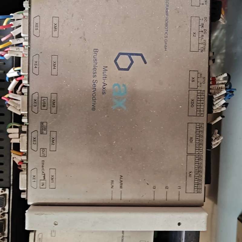 议价：斯卡普机器人多轴无刷伺服驱动器，型号6ax和4ax，德国制造