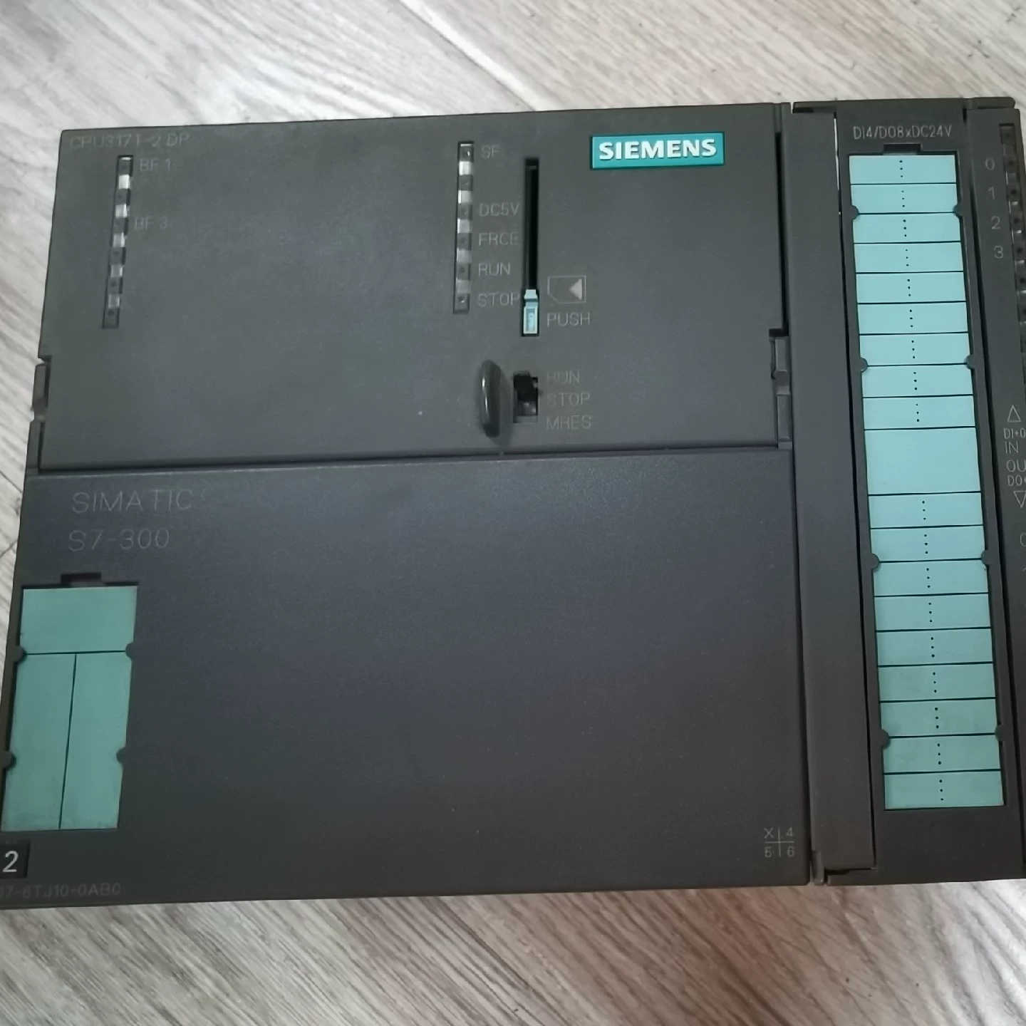 {议价}9新  6ES7317-6TJ10-0AB0 CPU3