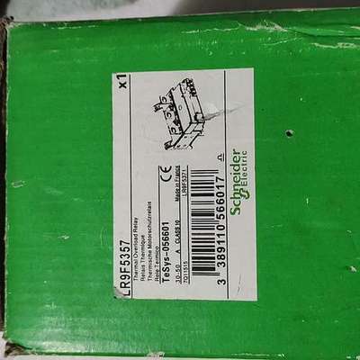 LR9F5357，30-50A，热继电器，新的，但是成色不是