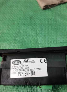 {议价}一台CAREL卡乐温控器，型号为PZRISNH001，成