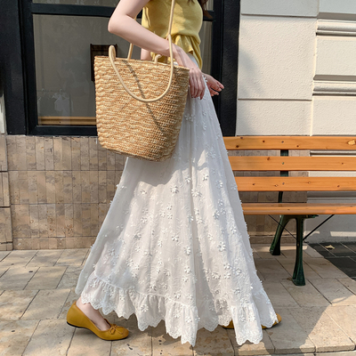 2026重工立体花朵白色半身裙女春秋韩系裙子高腰显瘦大摆长裙