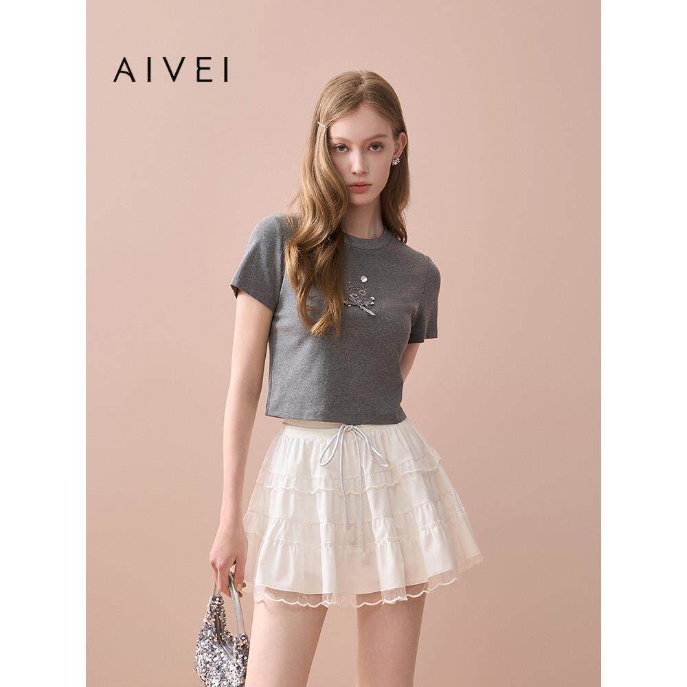 AIVEI欣贺艾薇2025早秋新小清新立体花朵刺绣正肩短款T恤XRV5S14B