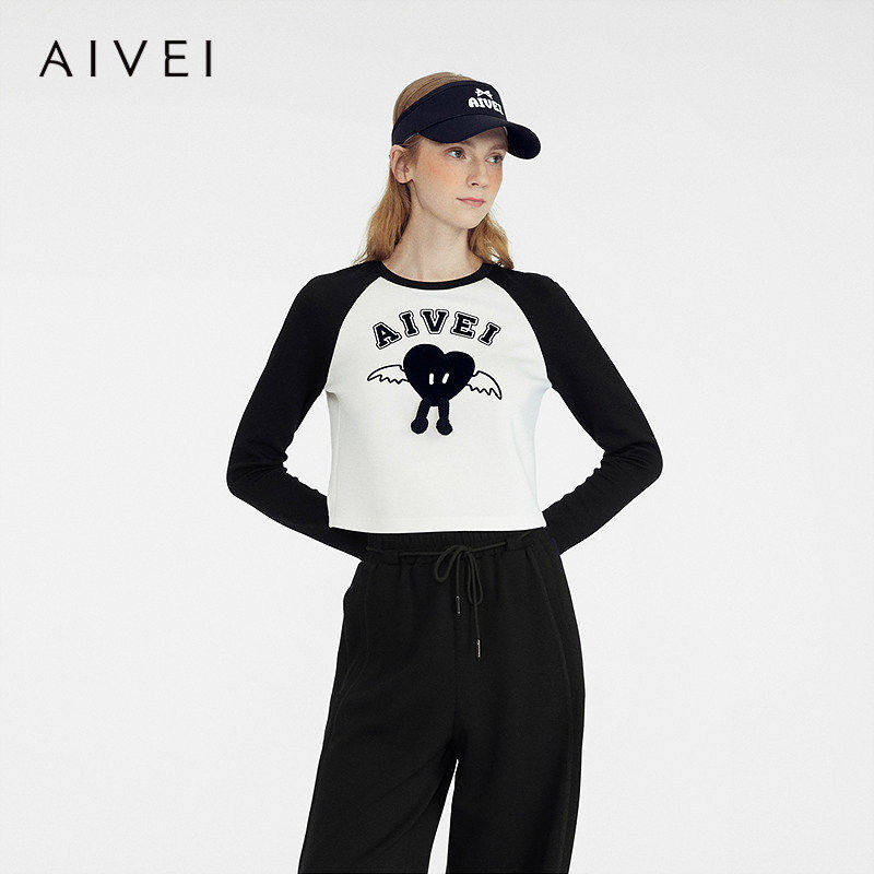 AIVEI欣贺艾薇2025春甜酷短款撞色插肩长袖卫衣T恤