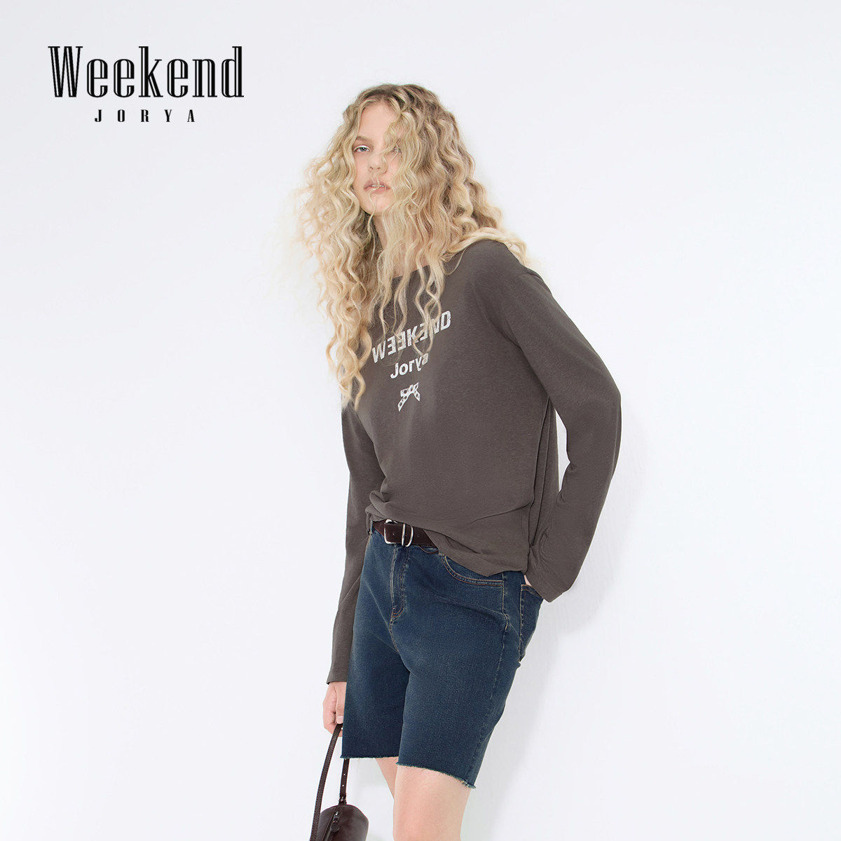 卓雅周末26春新款美式高街做旧复古翻转印花宽松长袖T恤XSW0T05C,女装/女士精品,T恤,淘宝优惠券,粉丝福利购,淘宝优惠卷