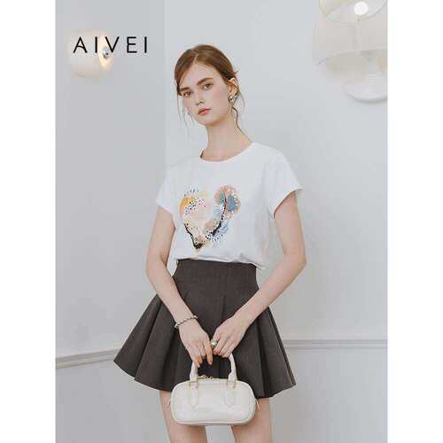 AIVEI欣贺艾薇2025夏季艺术晕染爱心图案正肩短袖圆领T恤C722505B