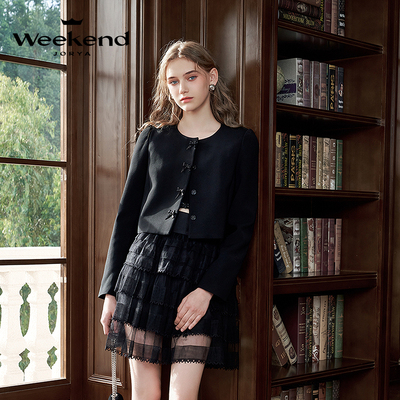 卓雅周末25春季新款法式小圆领钻饰蝴蝶结正肩西装短外套R200609A