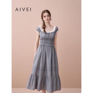 AIVEI欣贺艾薇2025秋季 纹方领连衣裙XRV4L18A 波西米亚风度假风格
