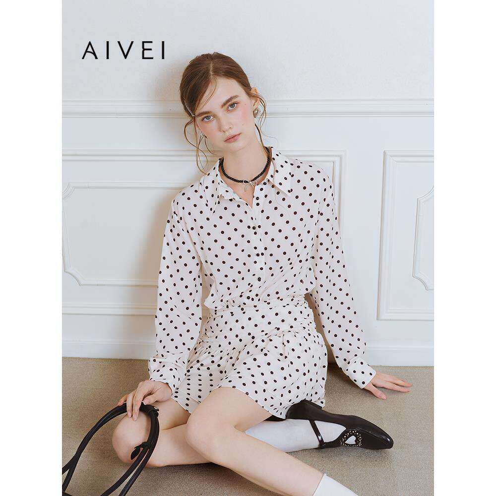 AIVEI欣贺艾薇2025春季复古知性气质感高腰波点连衣裙S711002A
