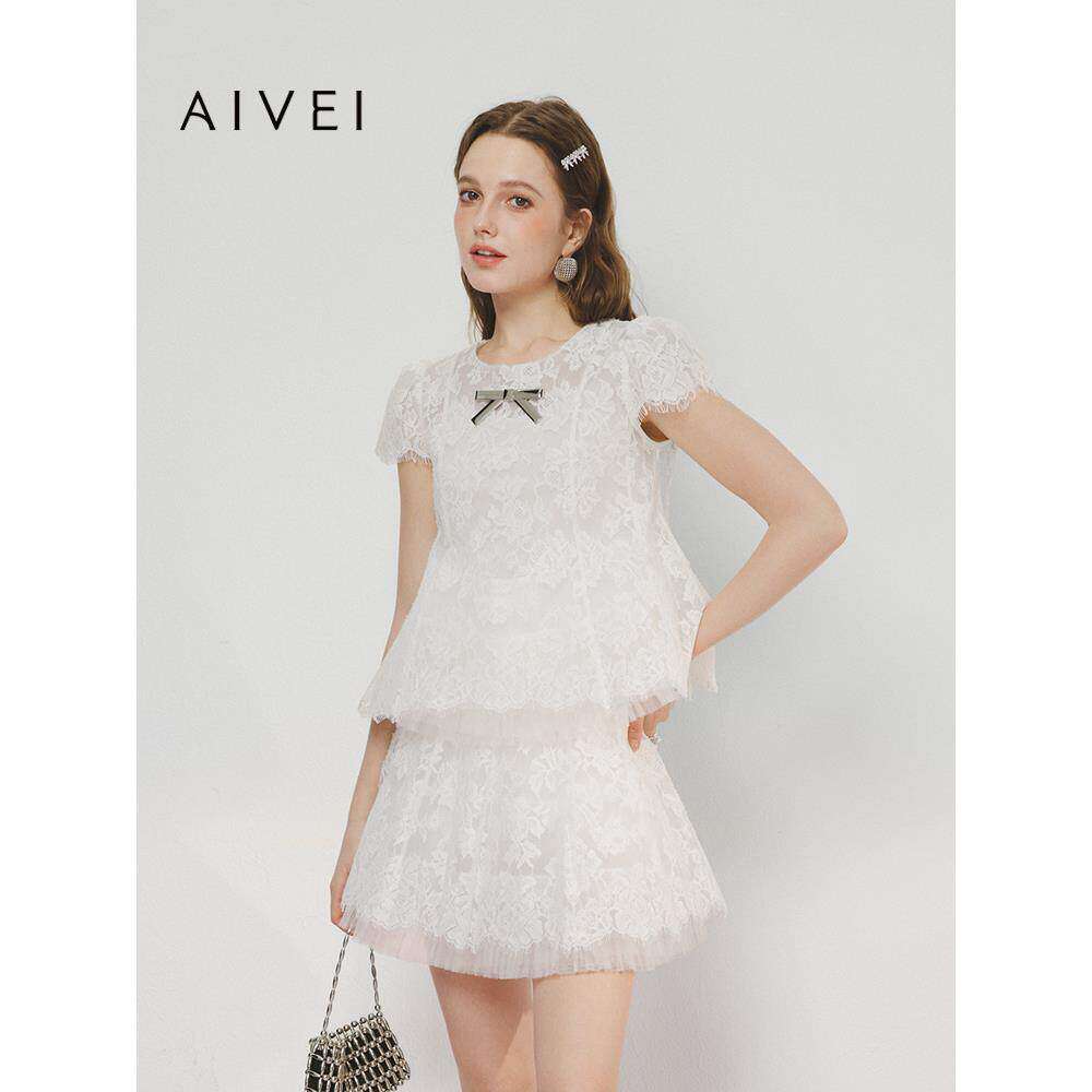 AIVEI欣贺艾薇2025春新甜美芭蕾公主风网纱绣花短袖上衣S711705A