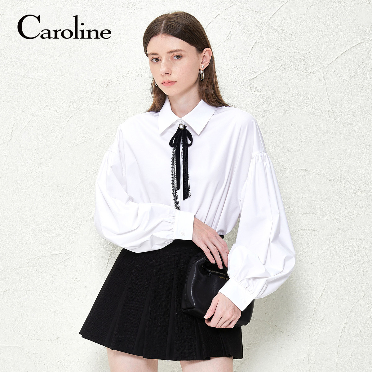 蝴蝶结CAROLINE秋季俏皮