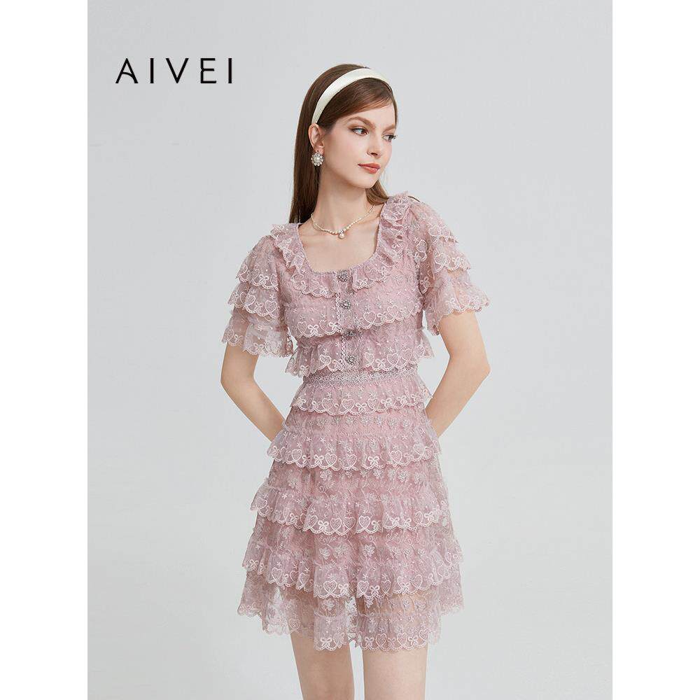 AIVEI欣贺艾薇春夏轻奢淑女甜妹方领蕾丝蛋糕连衣裙R0160077