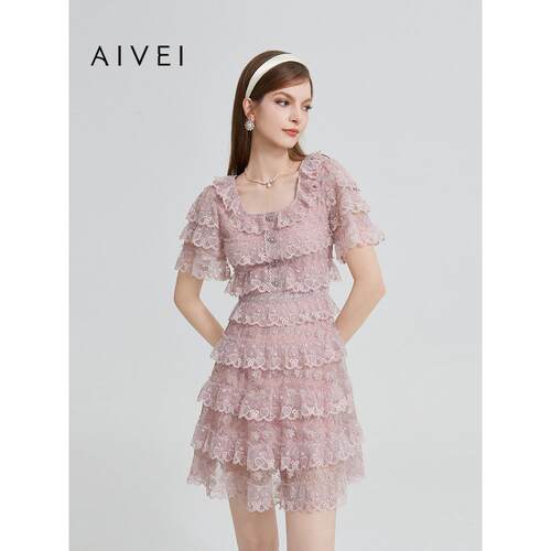 AIVEI欣贺艾薇春夏轻奢淑女甜妹方领蕾丝蛋糕连衣裙R0160077