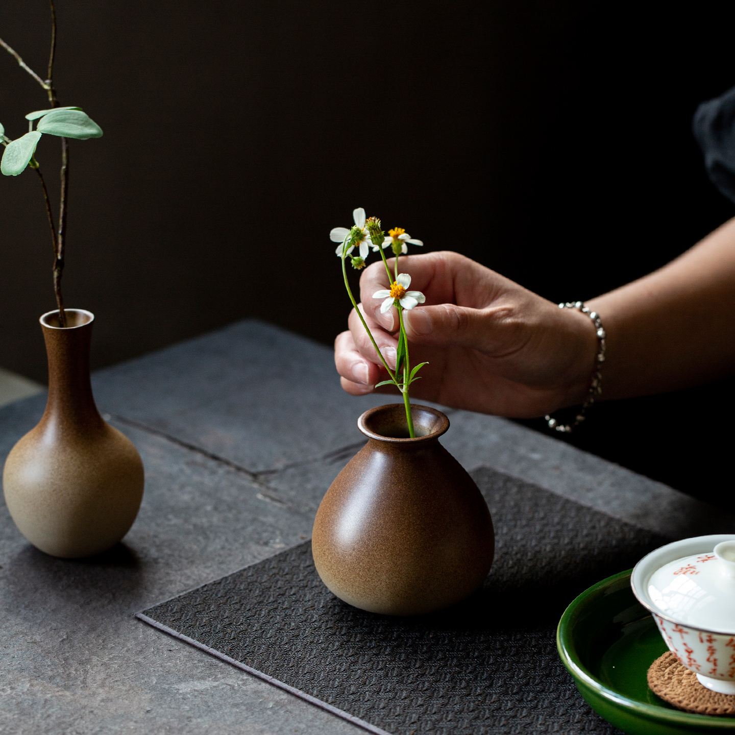 中式复古柴棕釉合欢花器 客厅餐厅桌面迷你插花器花瓶小摆件
